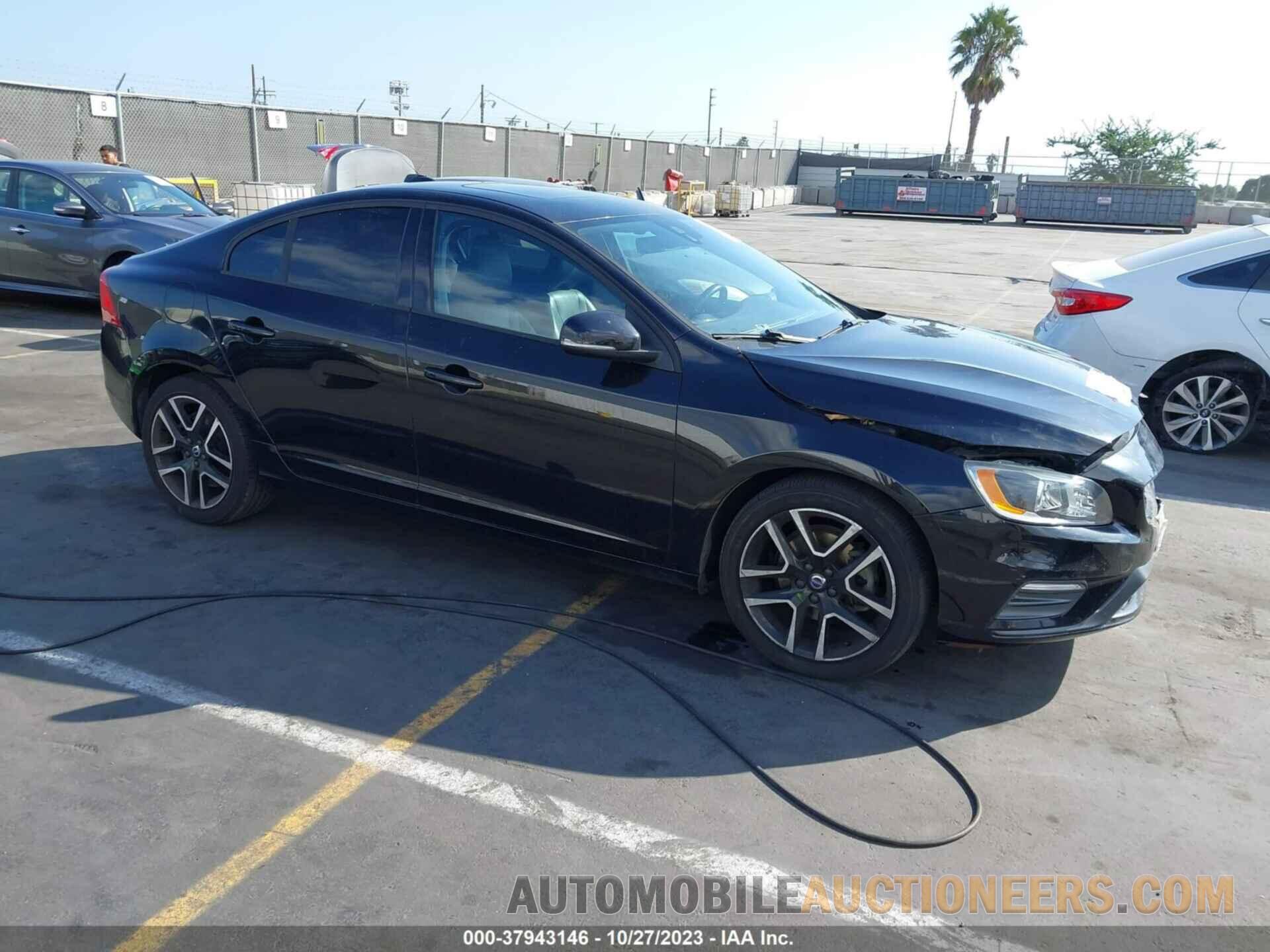 YV126MFL5H2421139 VOLVO S60 2017