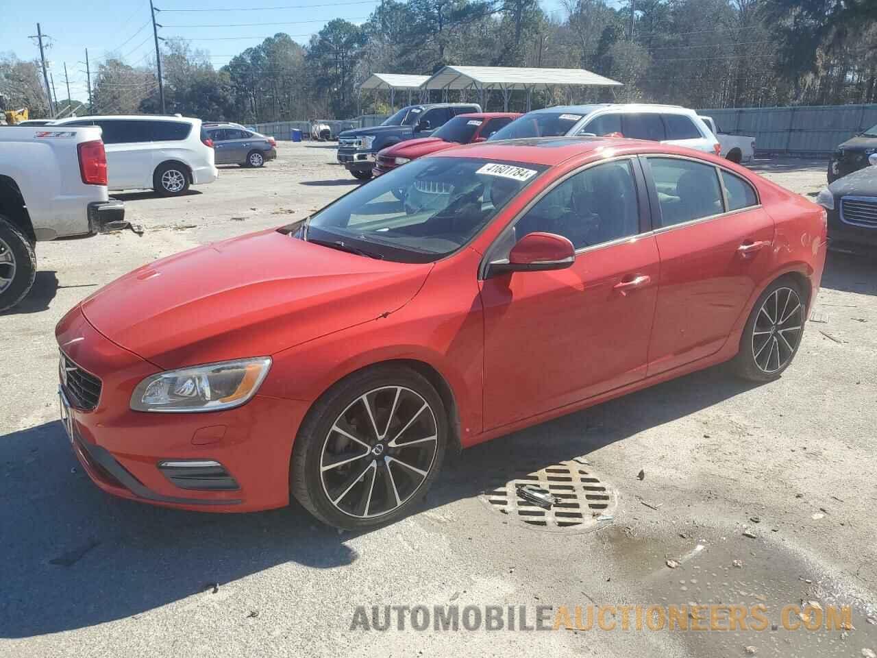 YV126MFL5H2433310 VOLVO S60 2017