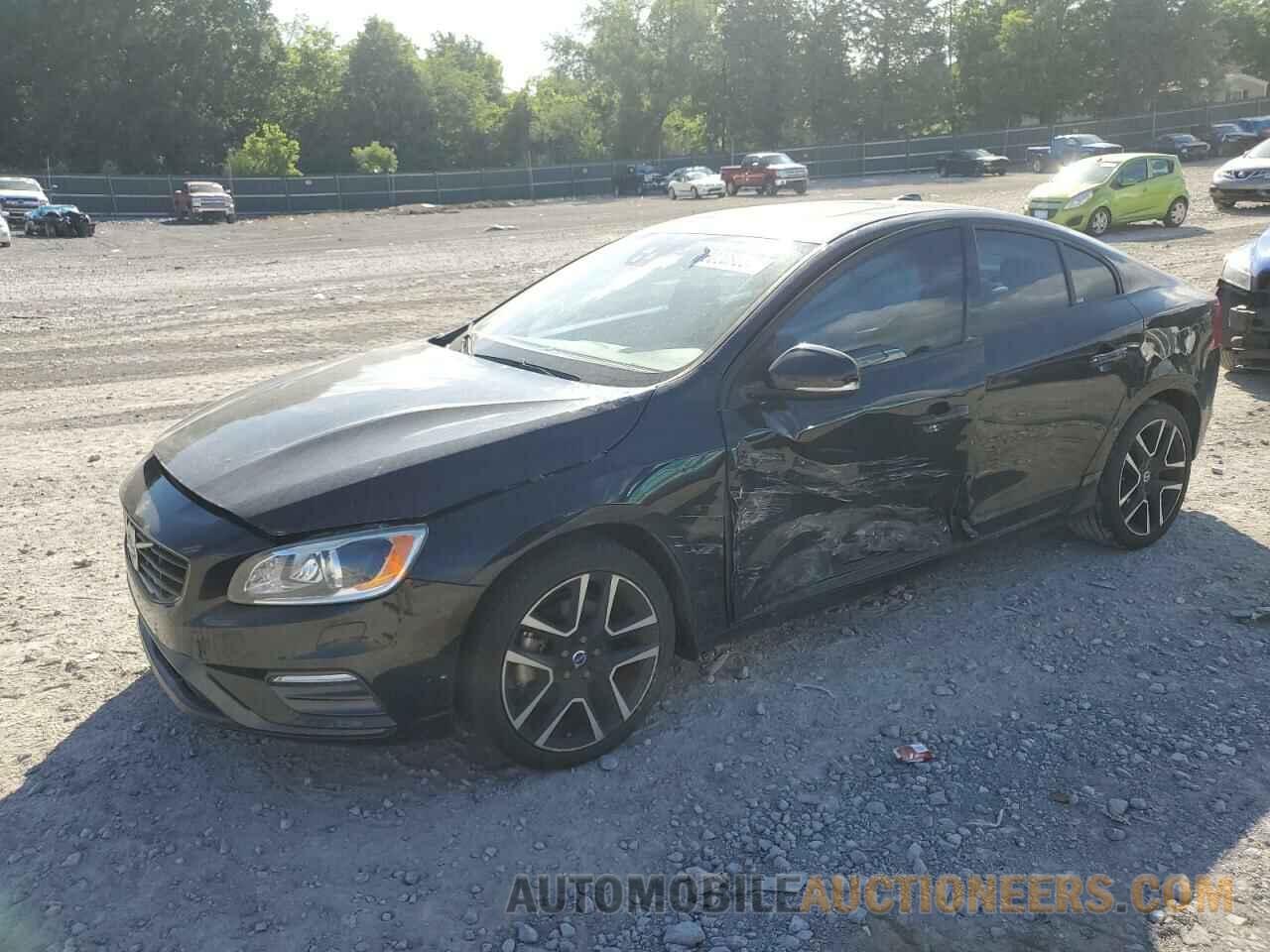 YV126MFL5H2433856 VOLVO S60 2017