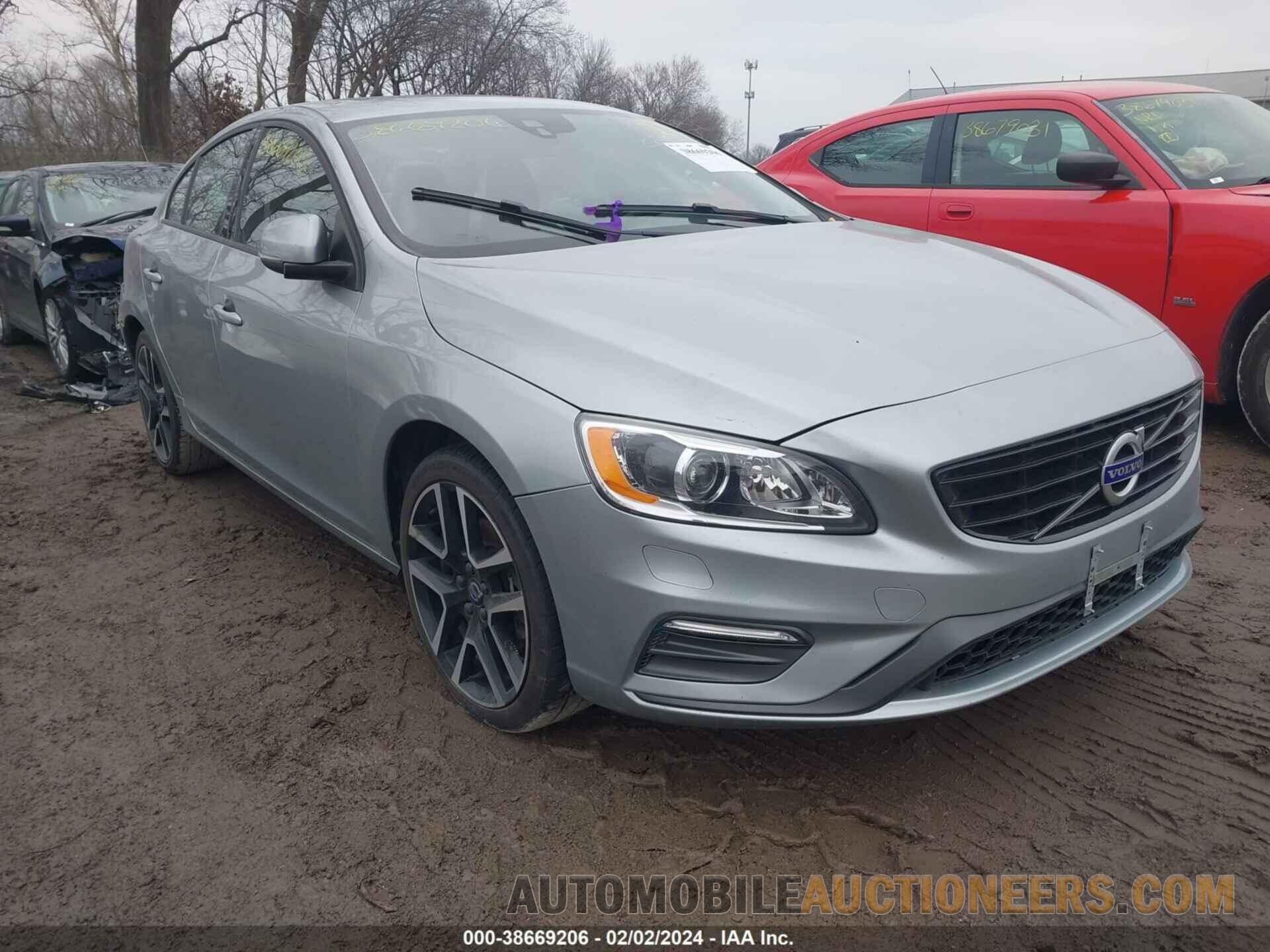 YV126MFL5J2454244 VOLVO S60 2018