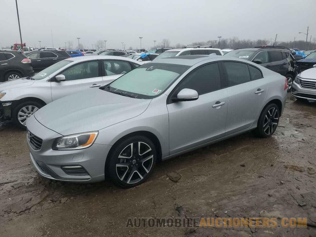 YV126MFL7H2424950 VOLVO S60 2017