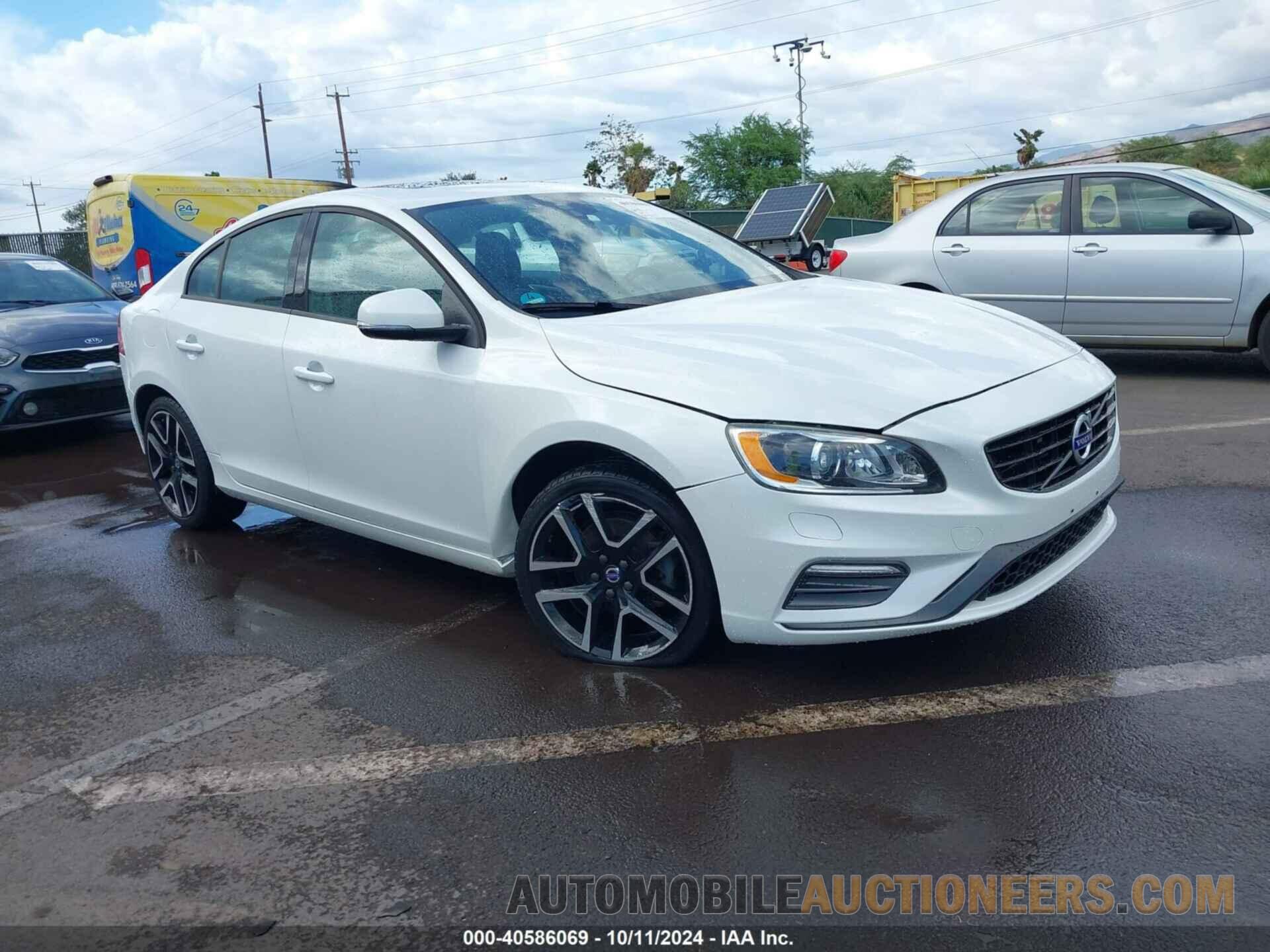 YV126MFL7H2432160 VOLVO S60 2017