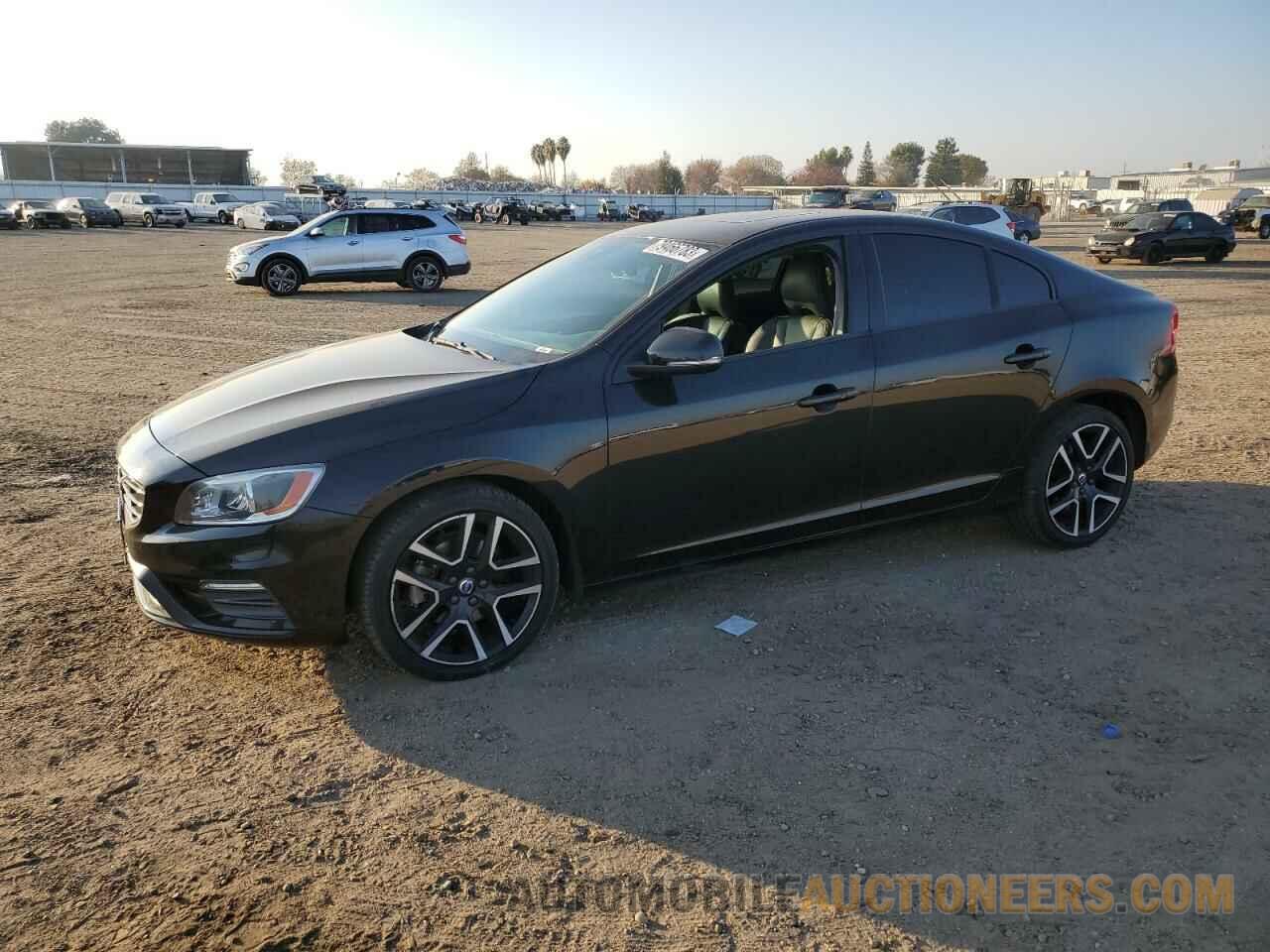 YV126MFL8H2425072 VOLVO S60 2017