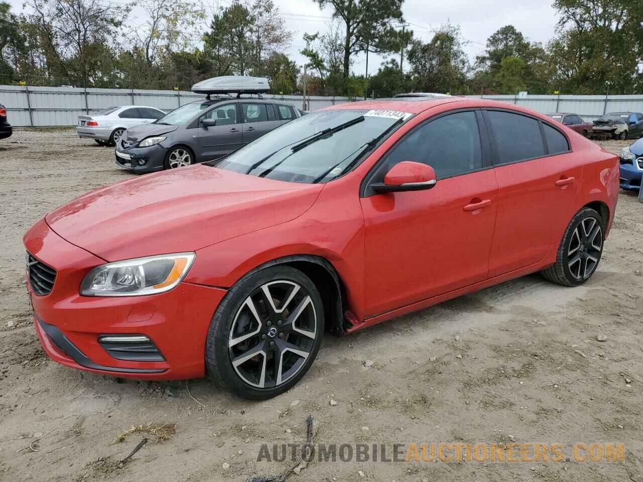 YV126MFLXH2425901 VOLVO S60 2017