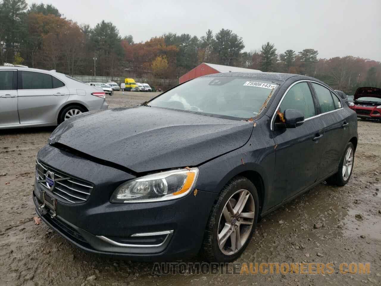 YV126MFM9F1363645 VOLVO S60 2015