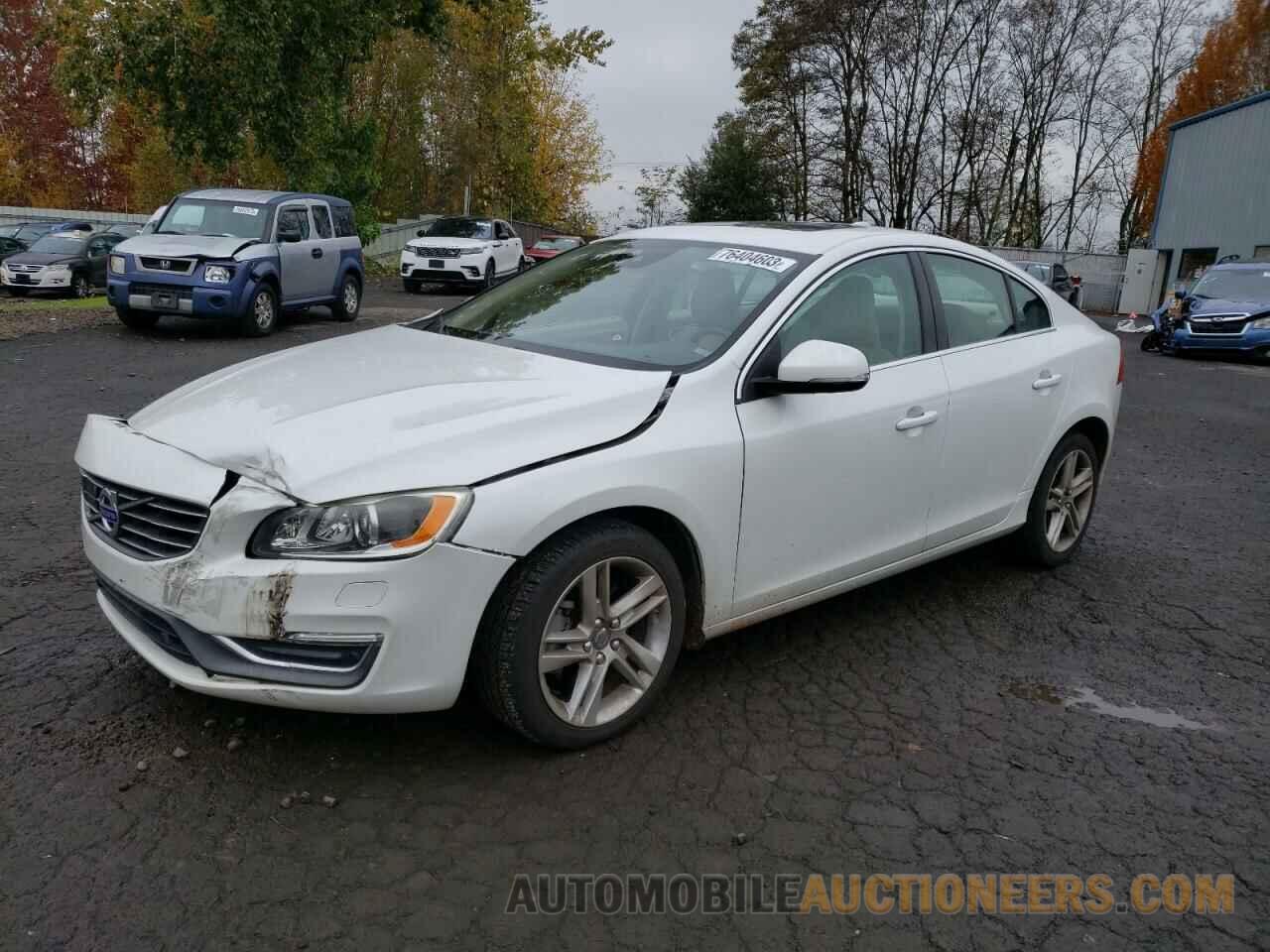 YV126MFMXF2355547 VOLVO S60 2015