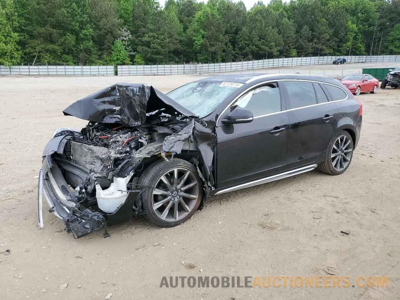 YV140MEB0F1187353 VOLVO V60 2015