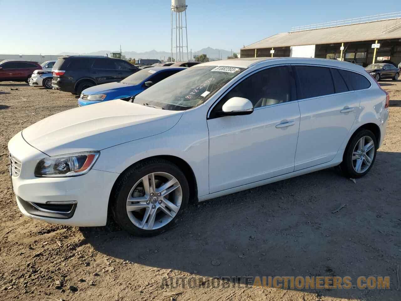 YV140MEB0F1190589 VOLVO V60 2015