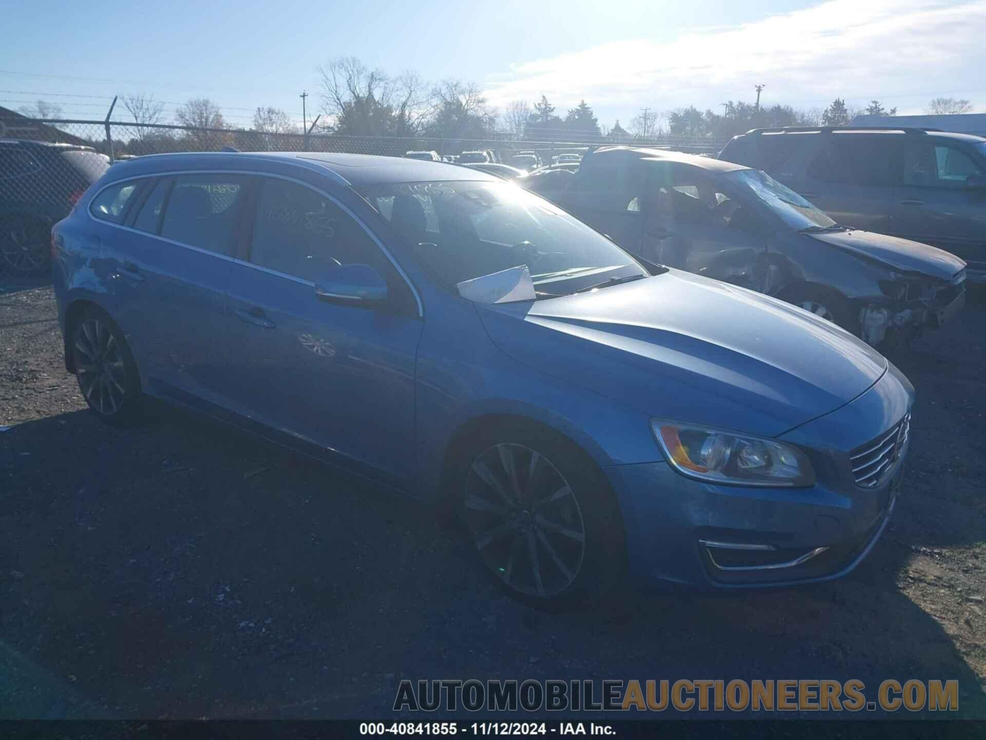 YV140MEC0F1182534 VOLVO V60 2015