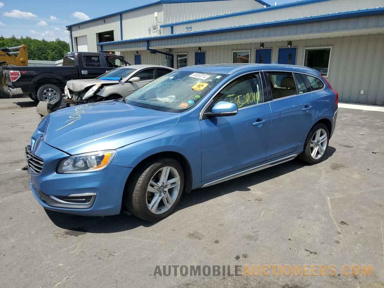 YV140MEC7F1213827 VOLVO V60 2015