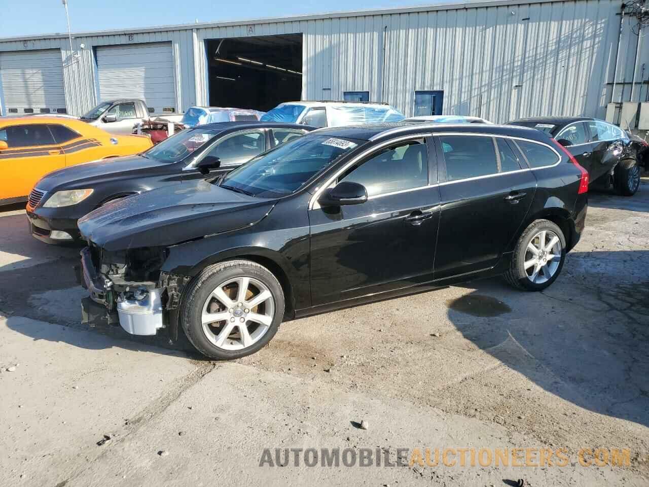 YV140MEK0G1305998 VOLVO V60 2016