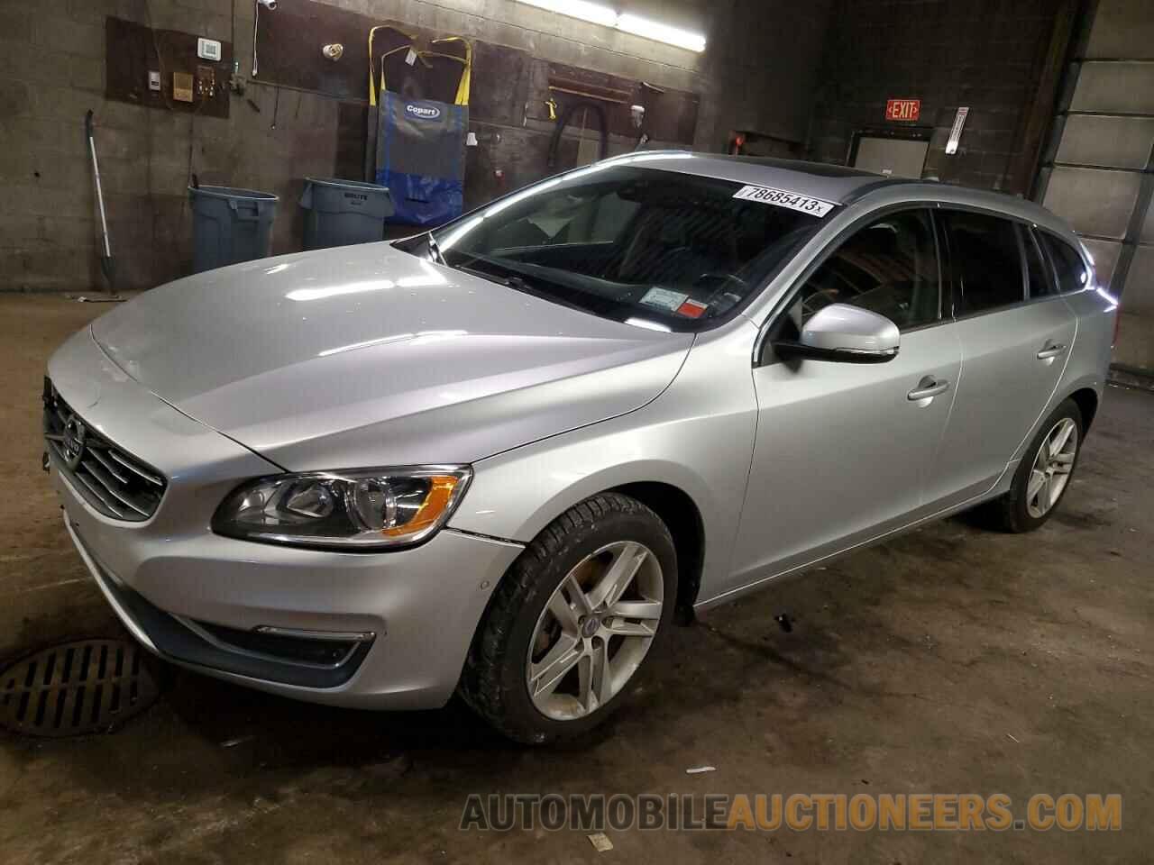 YV140MEK2F1262926 VOLVO V60 2015