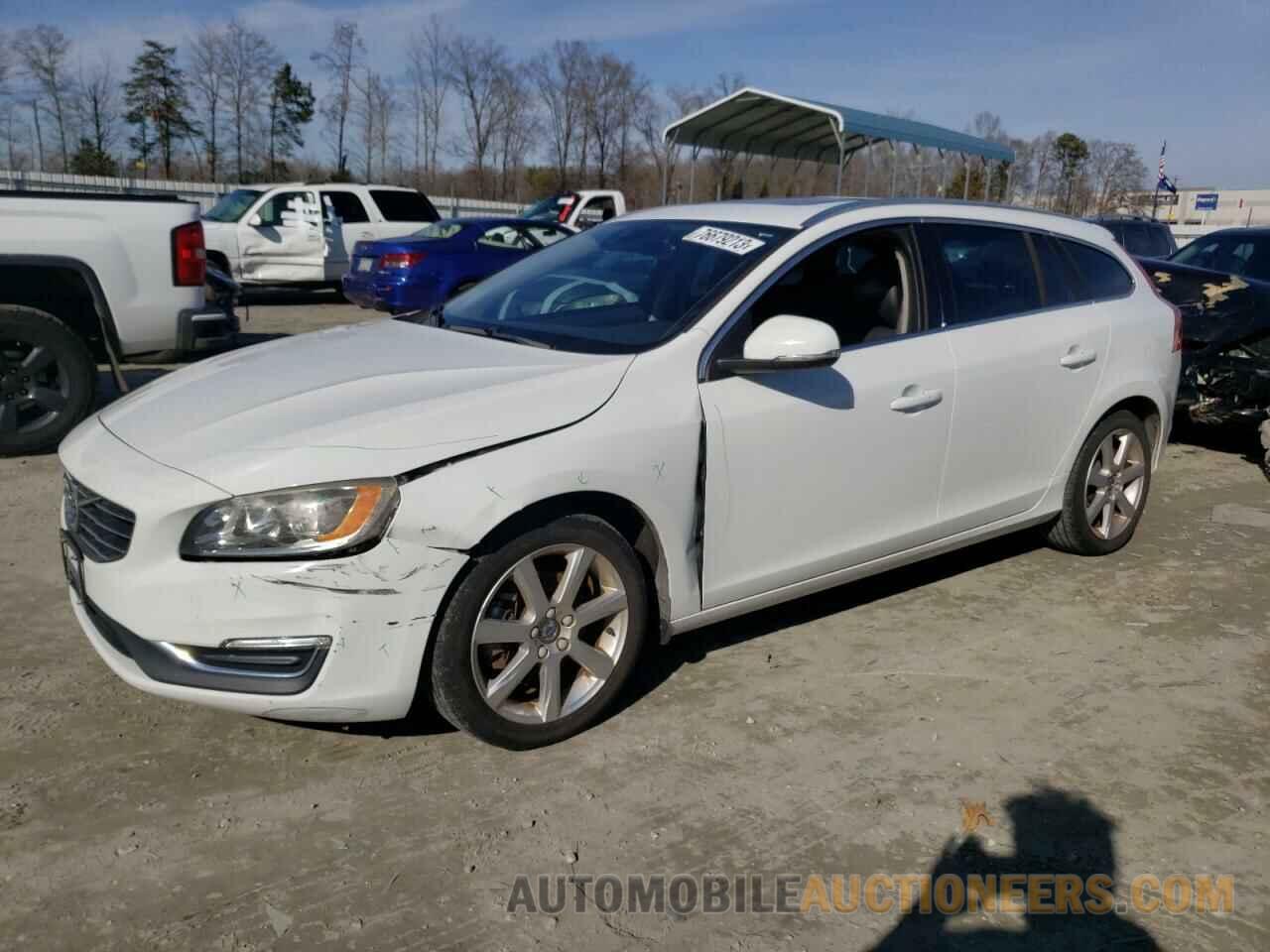 YV140MEK3G1292406 VOLVO V60 2016