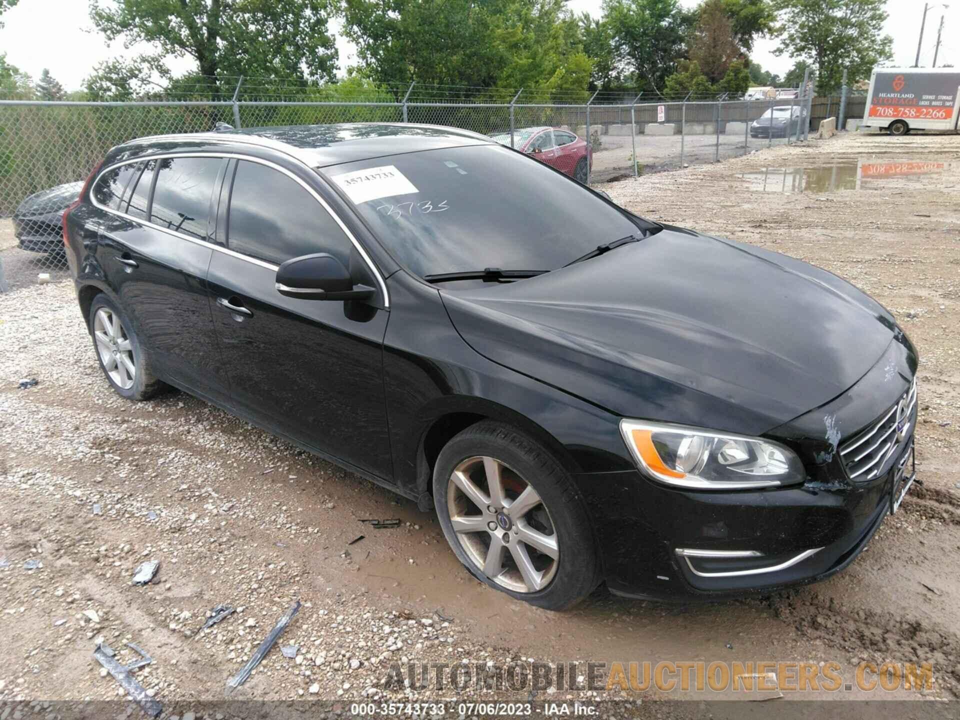 YV140MEK3G1292826 VOLVO V60 2016