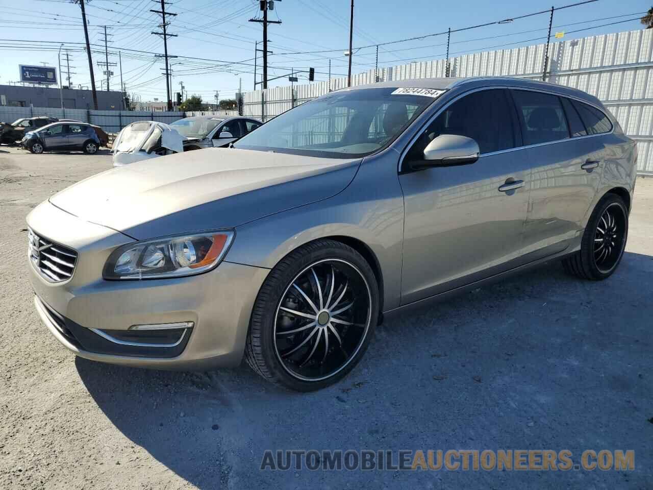 YV140MEK4G1314347 VOLVO V60 2016