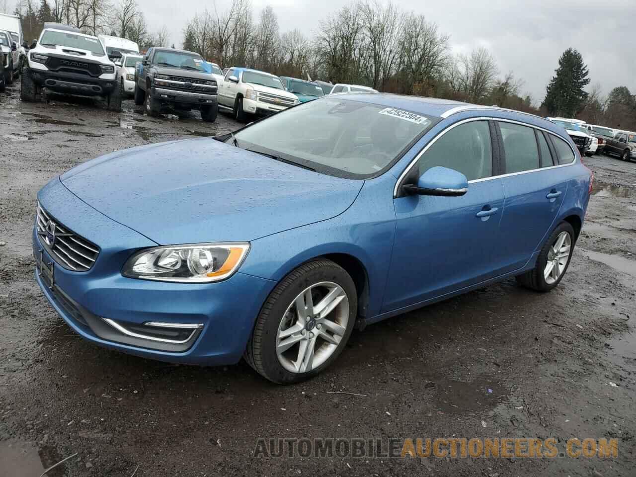 YV140MEK5F1262449 VOLVO V60 2015