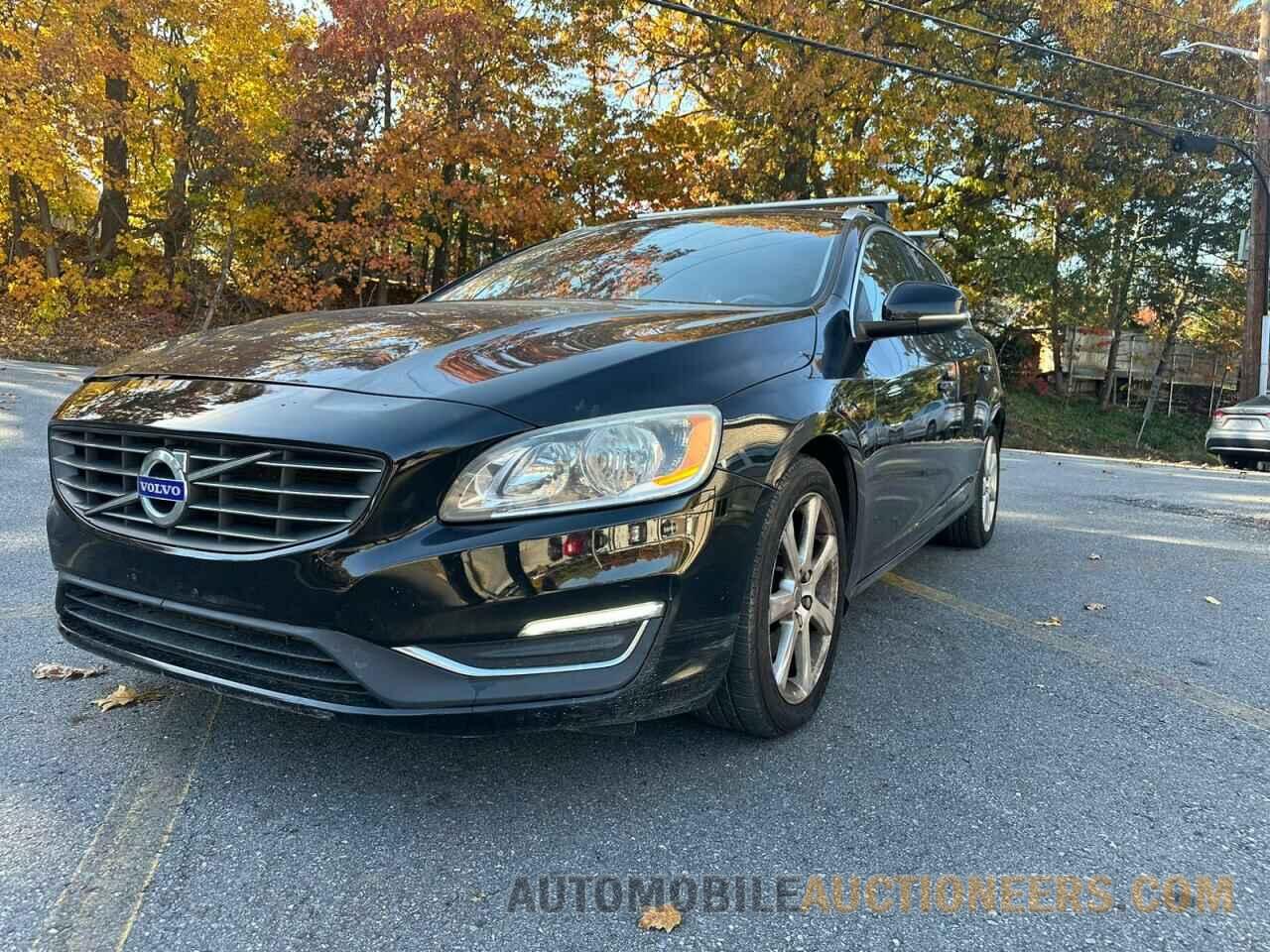 YV140MEK5G1291659 VOLVO V60 2016