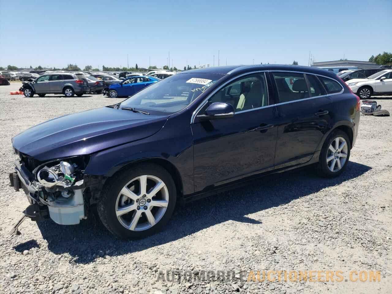 YV140MEK5H1330607 VOLVO V60 2017