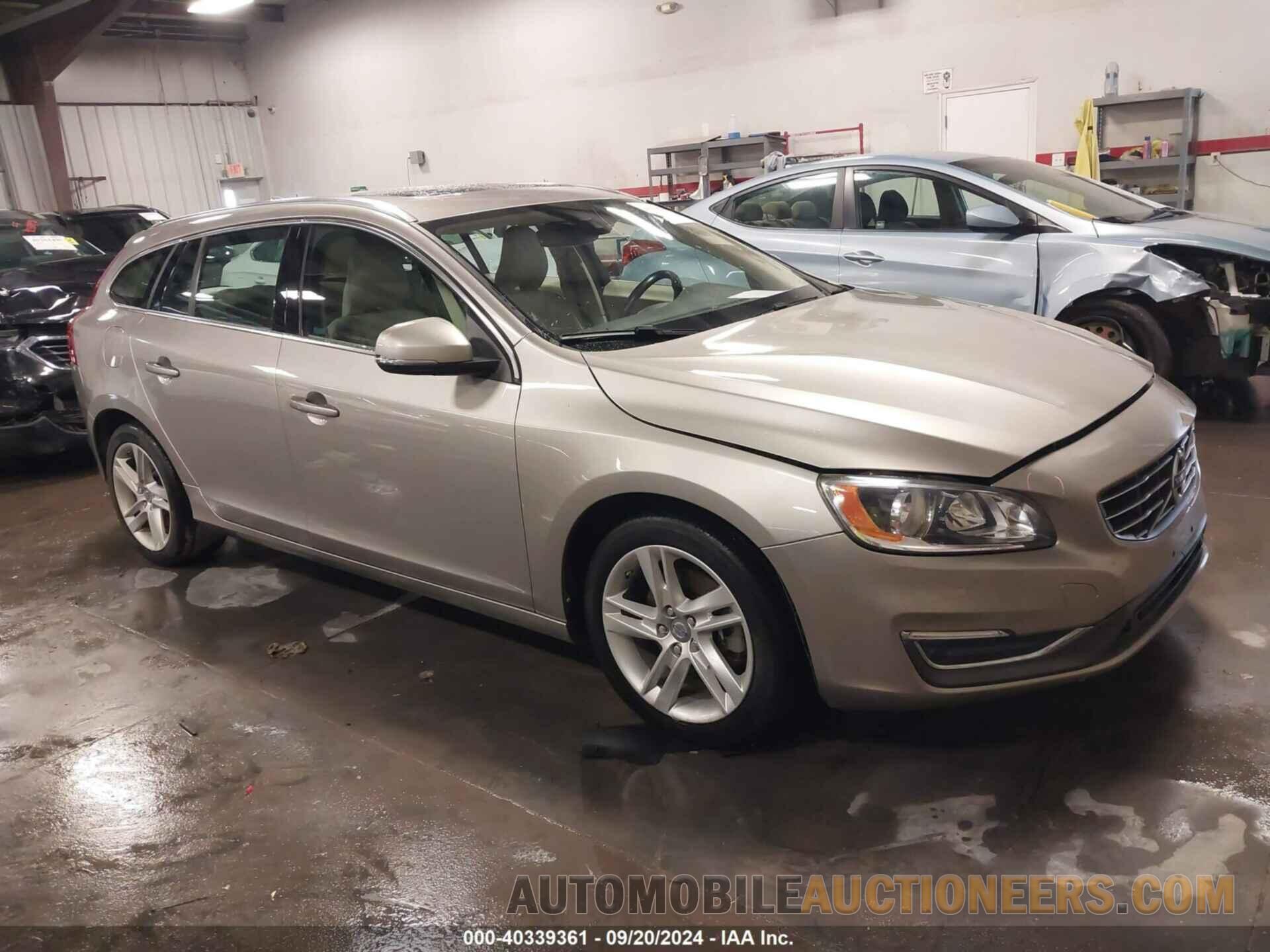 YV140MEK6F1231629 VOLVO V60 2015