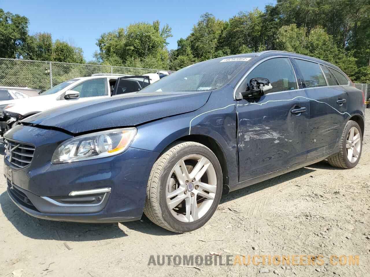 YV140MEK6F1251007 VOLVO V60 2015