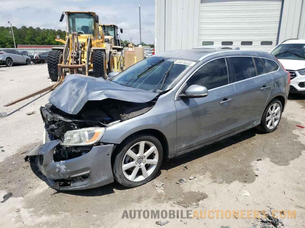 YV140MEK9G1320399 VOLVO V60 2016