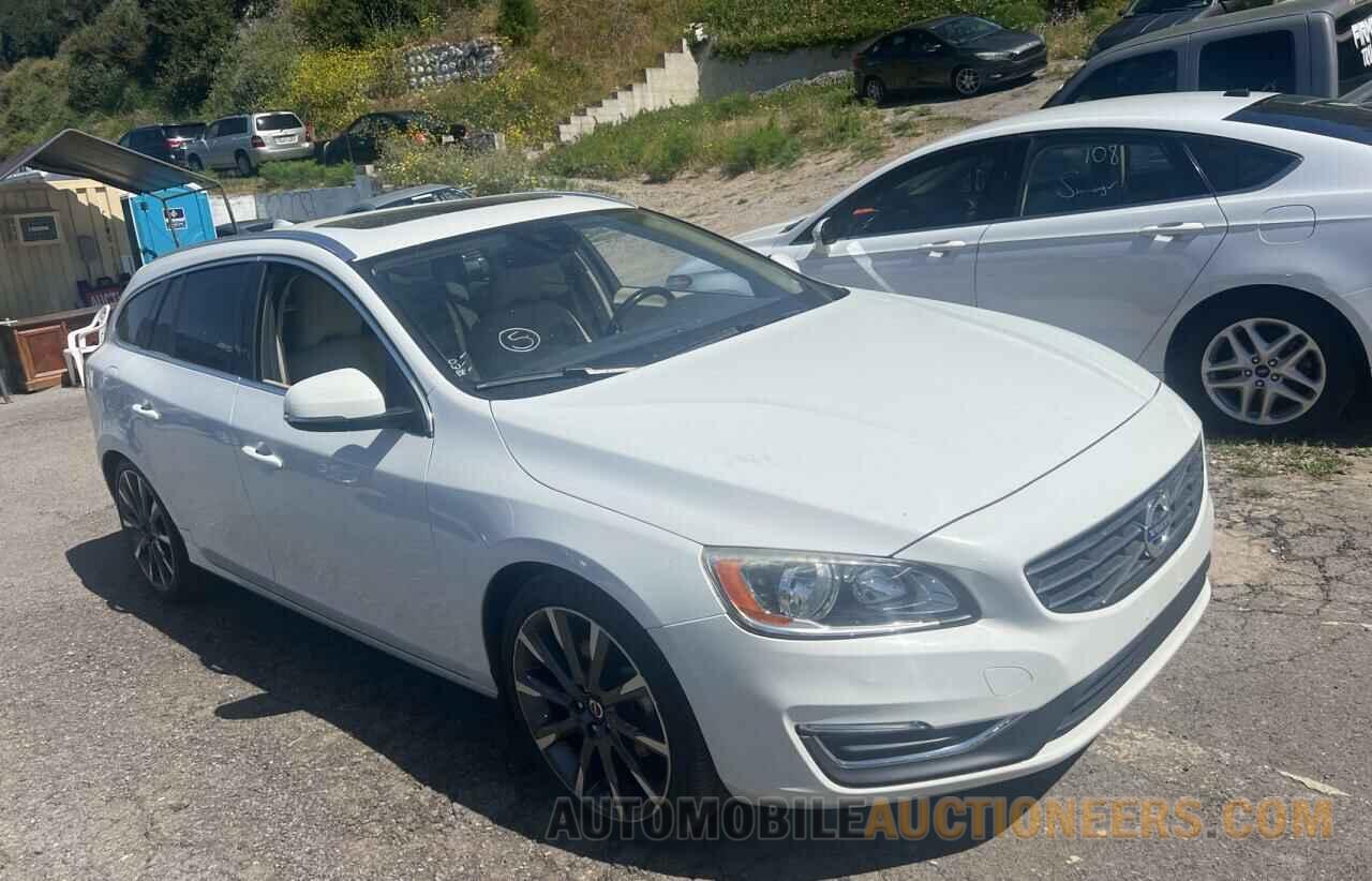 YV140MEKXF1242407 VOLVO V60 2015