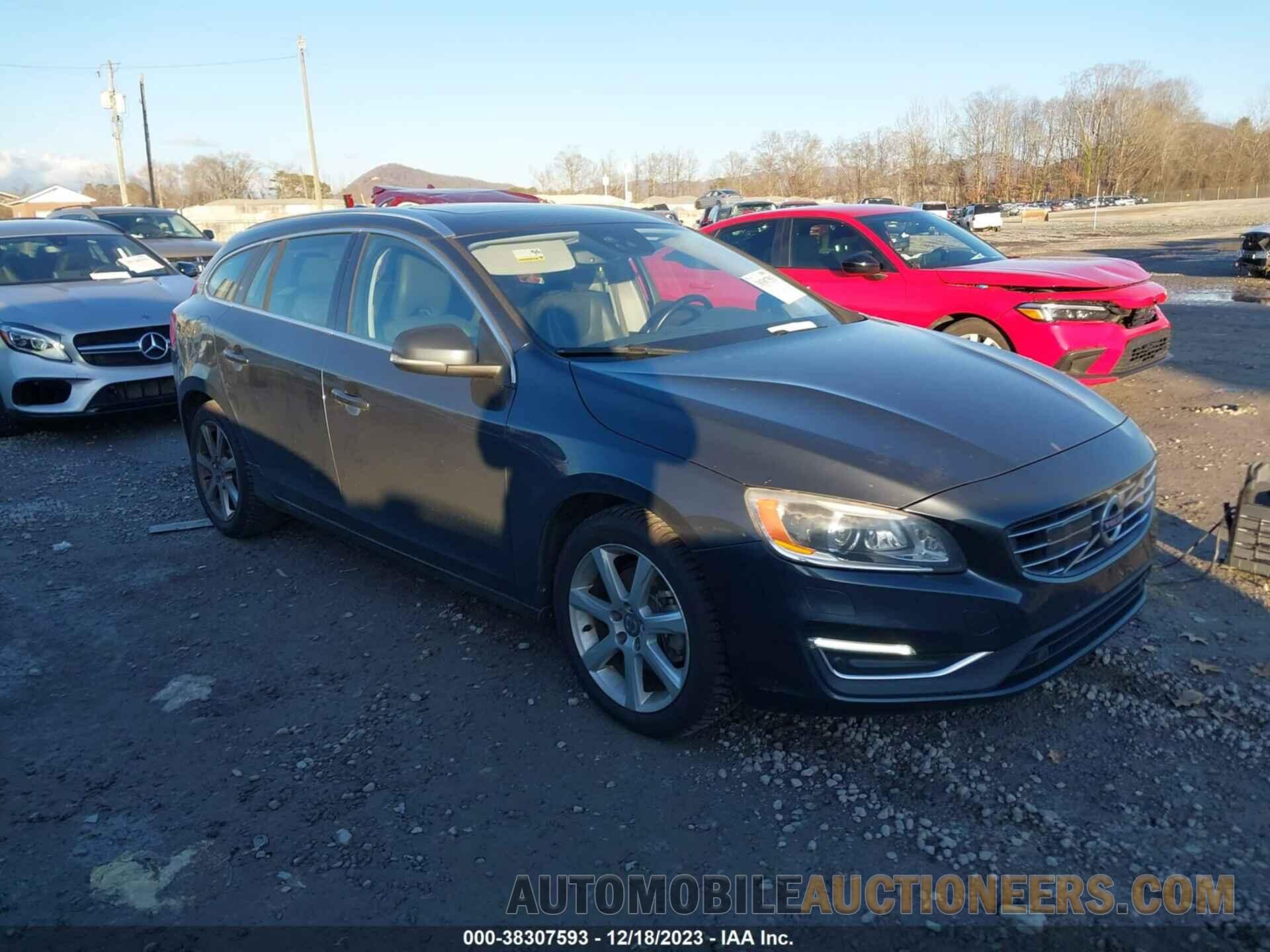 YV140MEM5G1301852 VOLVO V60 2016