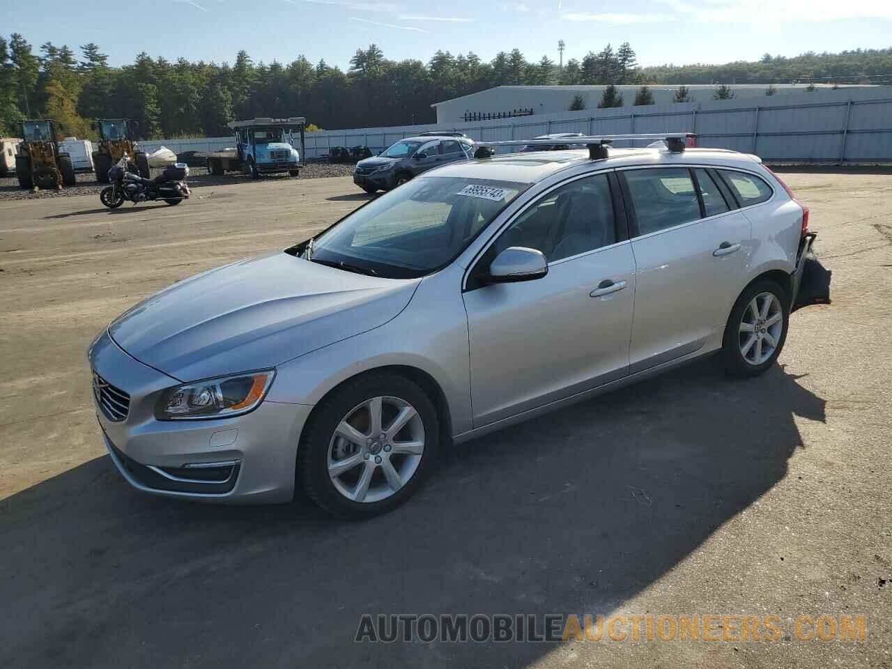 YV140MEM6G1295348 VOLVO V60 2016