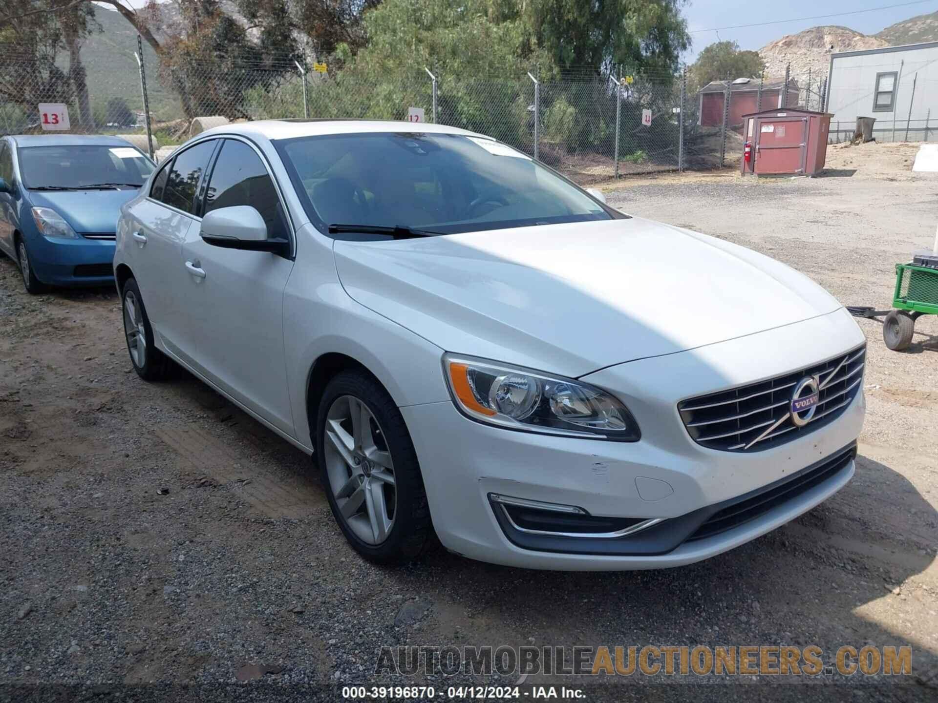 YV140MFB0F2312165 VOLVO S60 2015