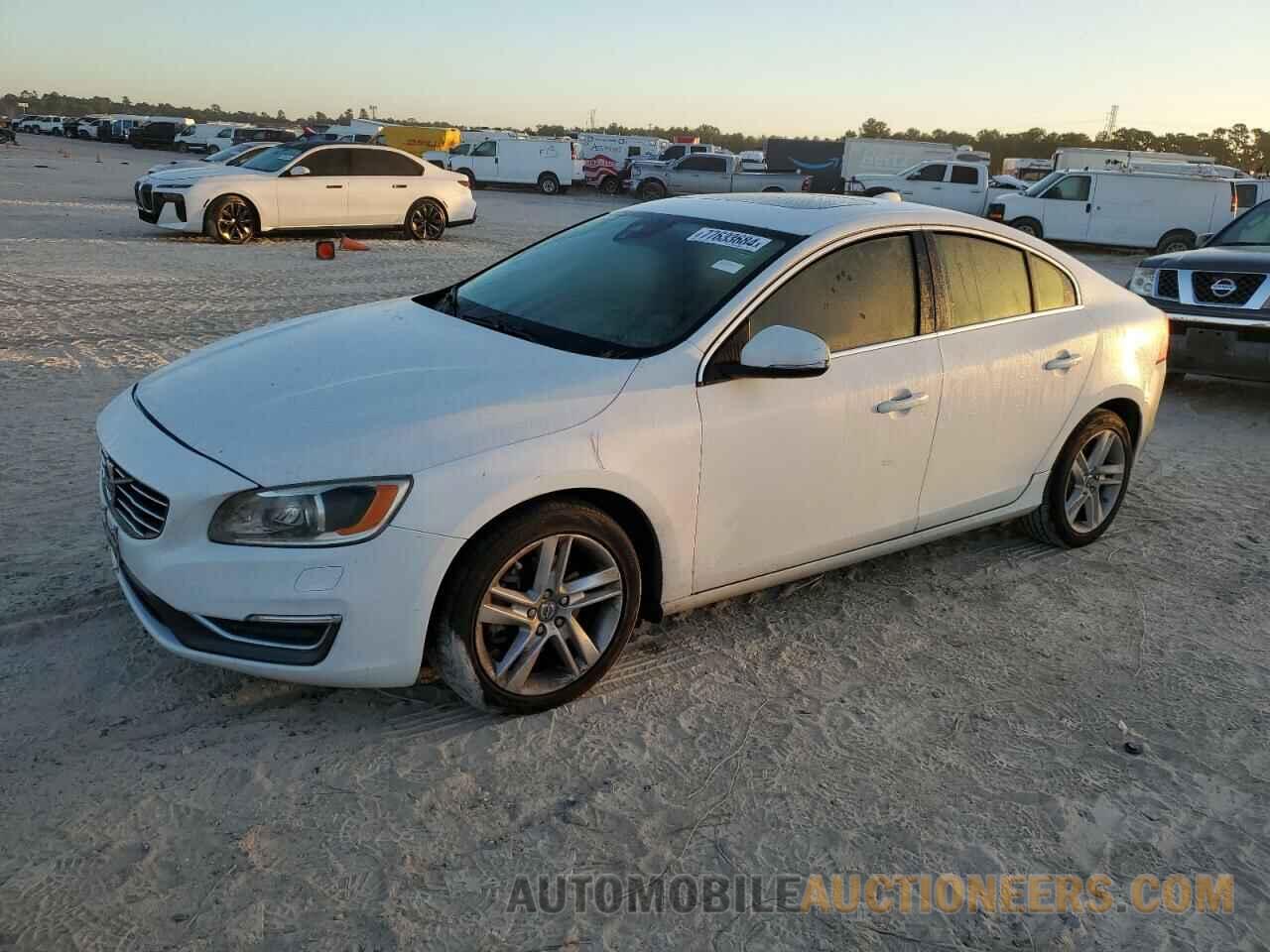 YV140MFB8F1317295 VOLVO S60 2015