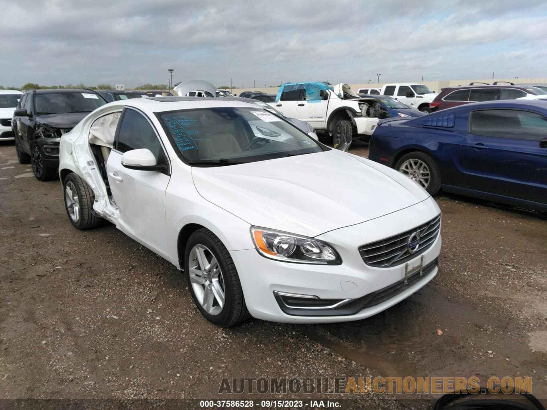 YV140MFB9F1317287 VOLVO S60 2015