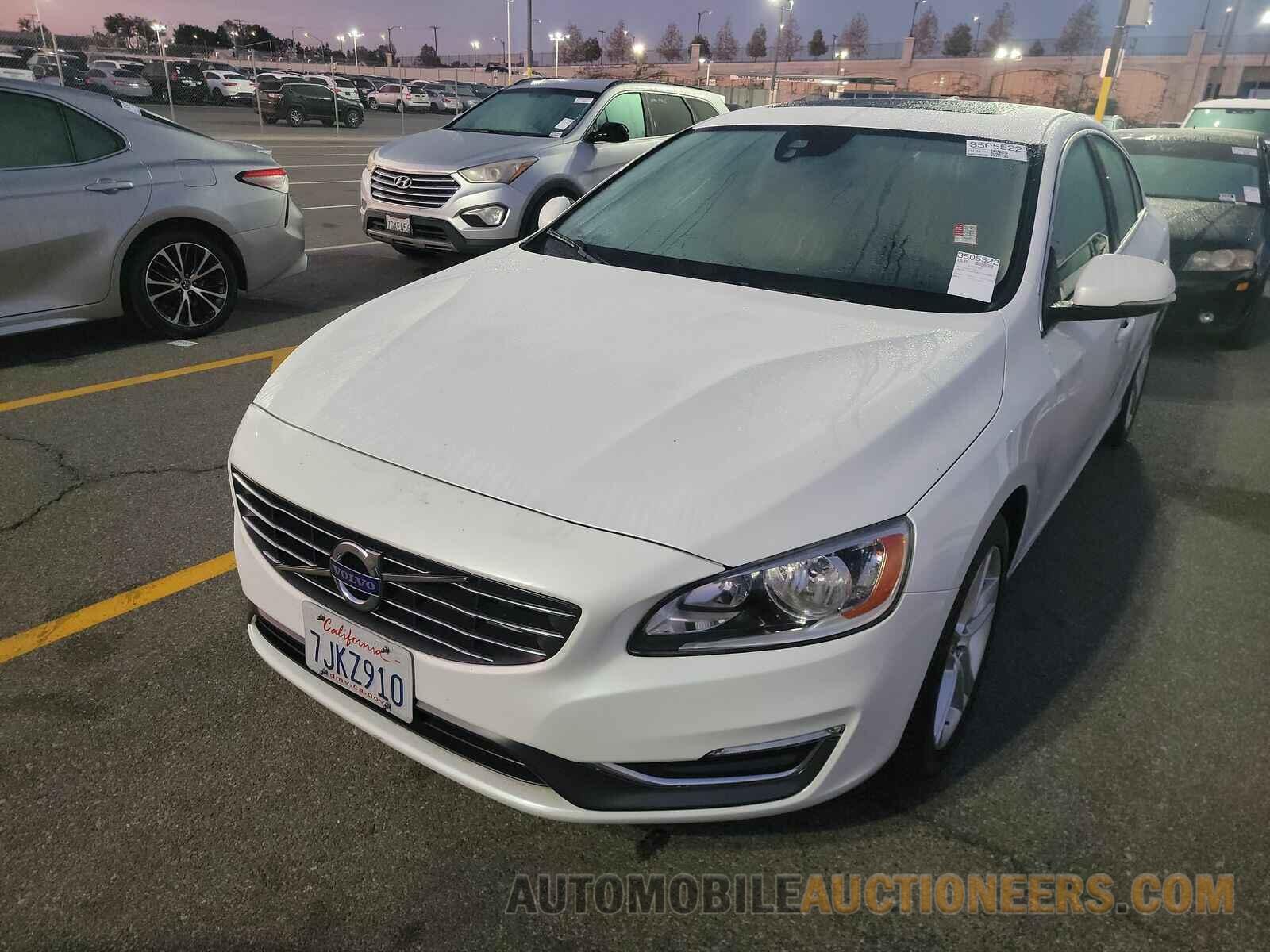 YV140MFBXF1306895 Volvo S60 2015