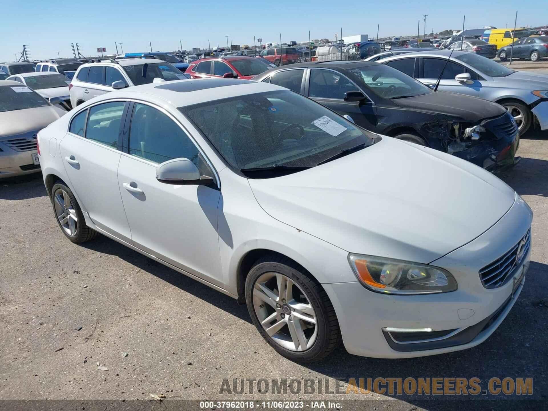 YV140MFK0F1344488 VOLVO S60 2015