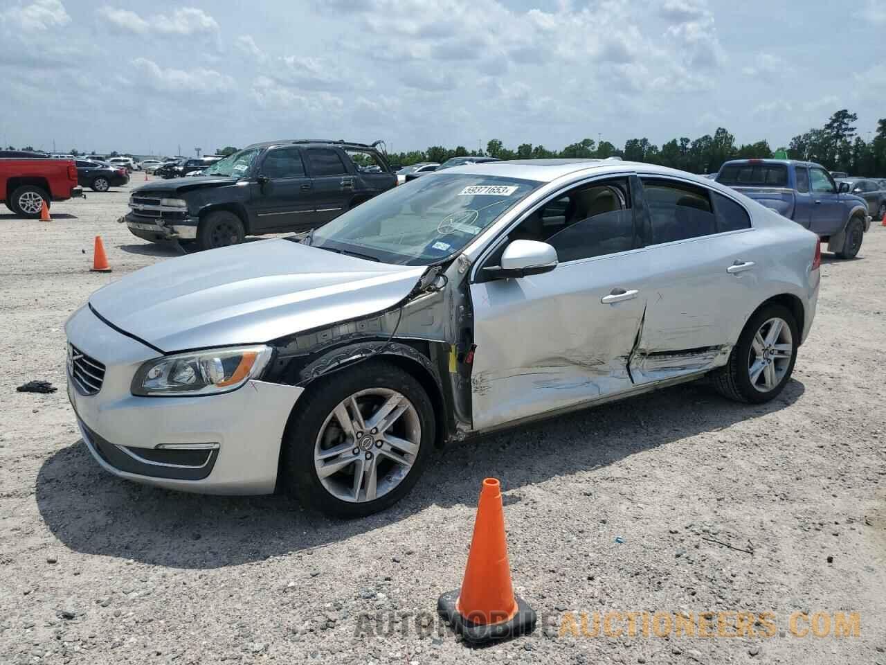 YV140MFK0F1347052 VOLVO S60 2015