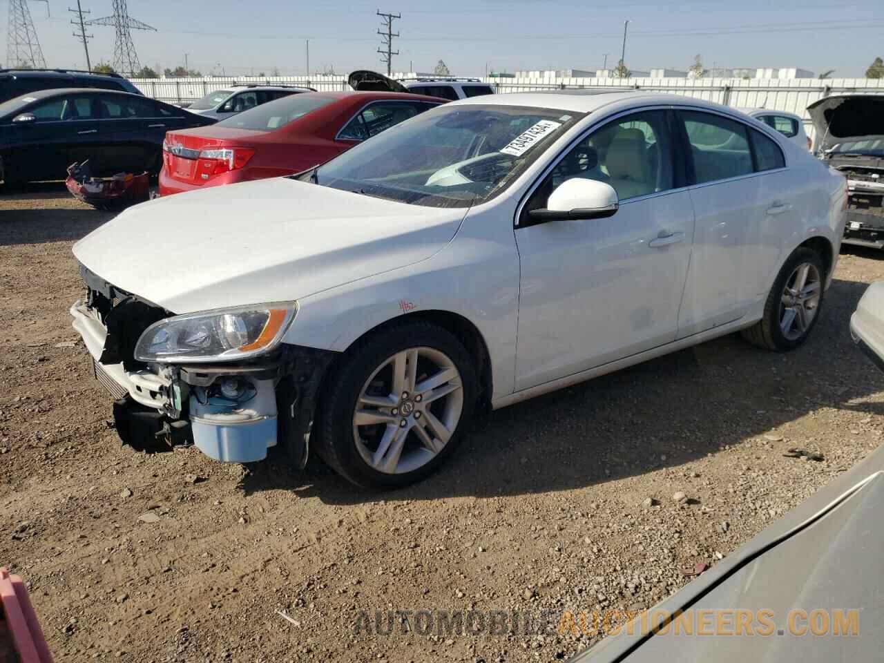 YV140MFK0F2341097 VOLVO S60 2015