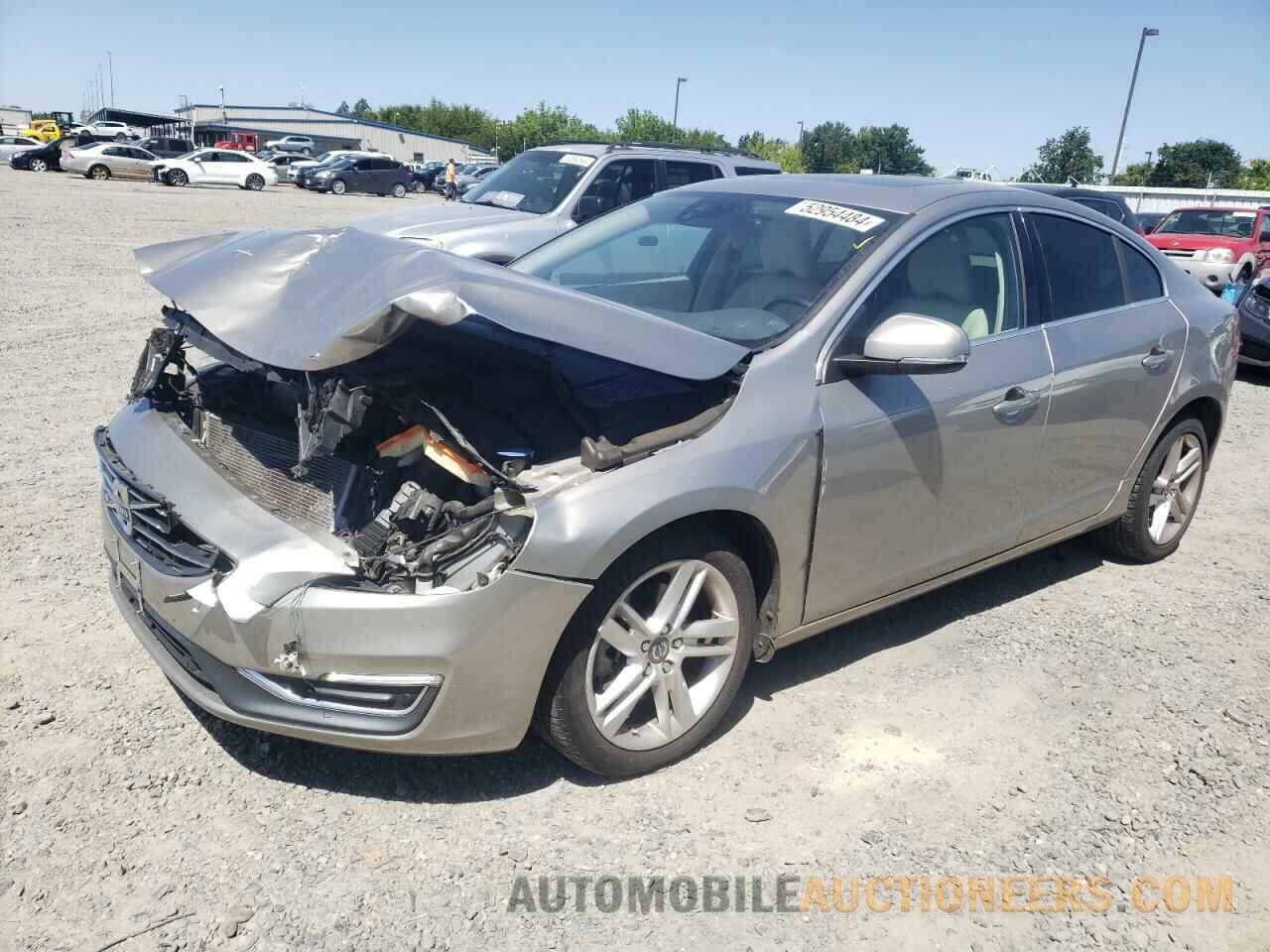 YV140MFK1F1347903 VOLVO S60 2015