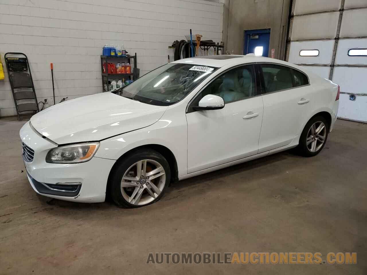 YV140MFK2F1334478 VOLVO S60 2015