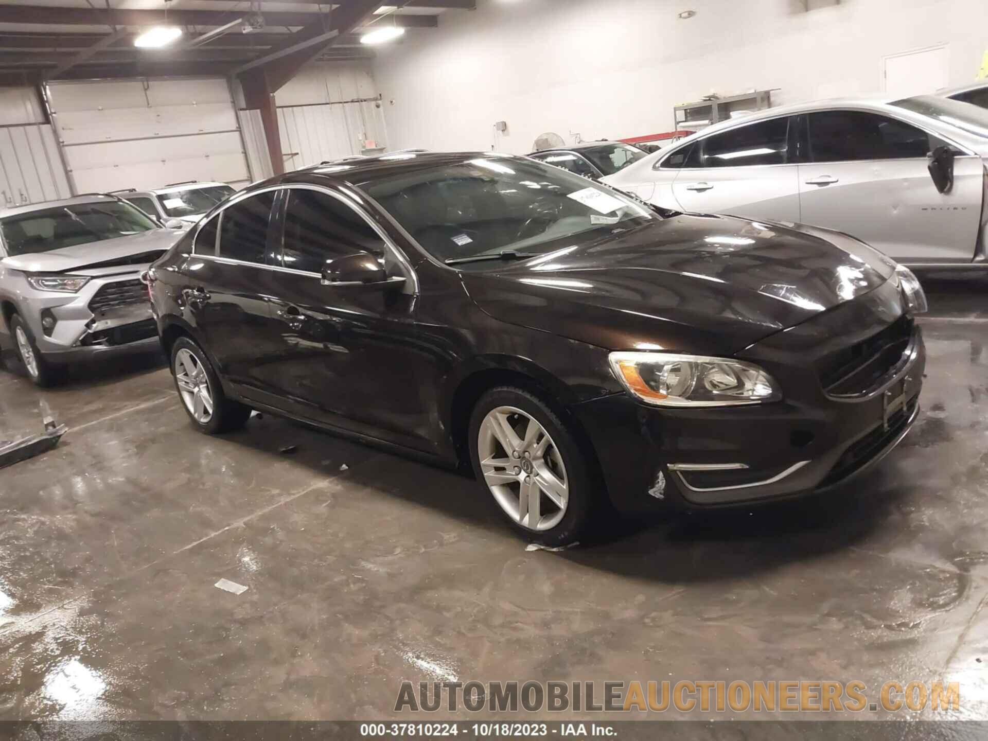 YV140MFK2F2361755 VOLVO S60 2015