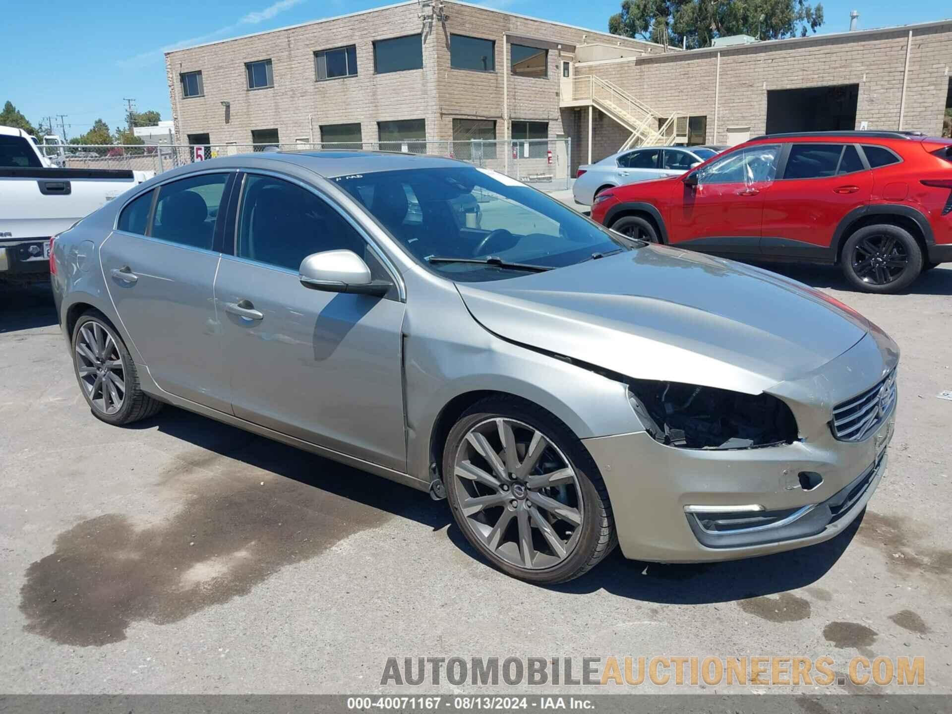 YV140MFK4F1340671 VOLVO S60 2015