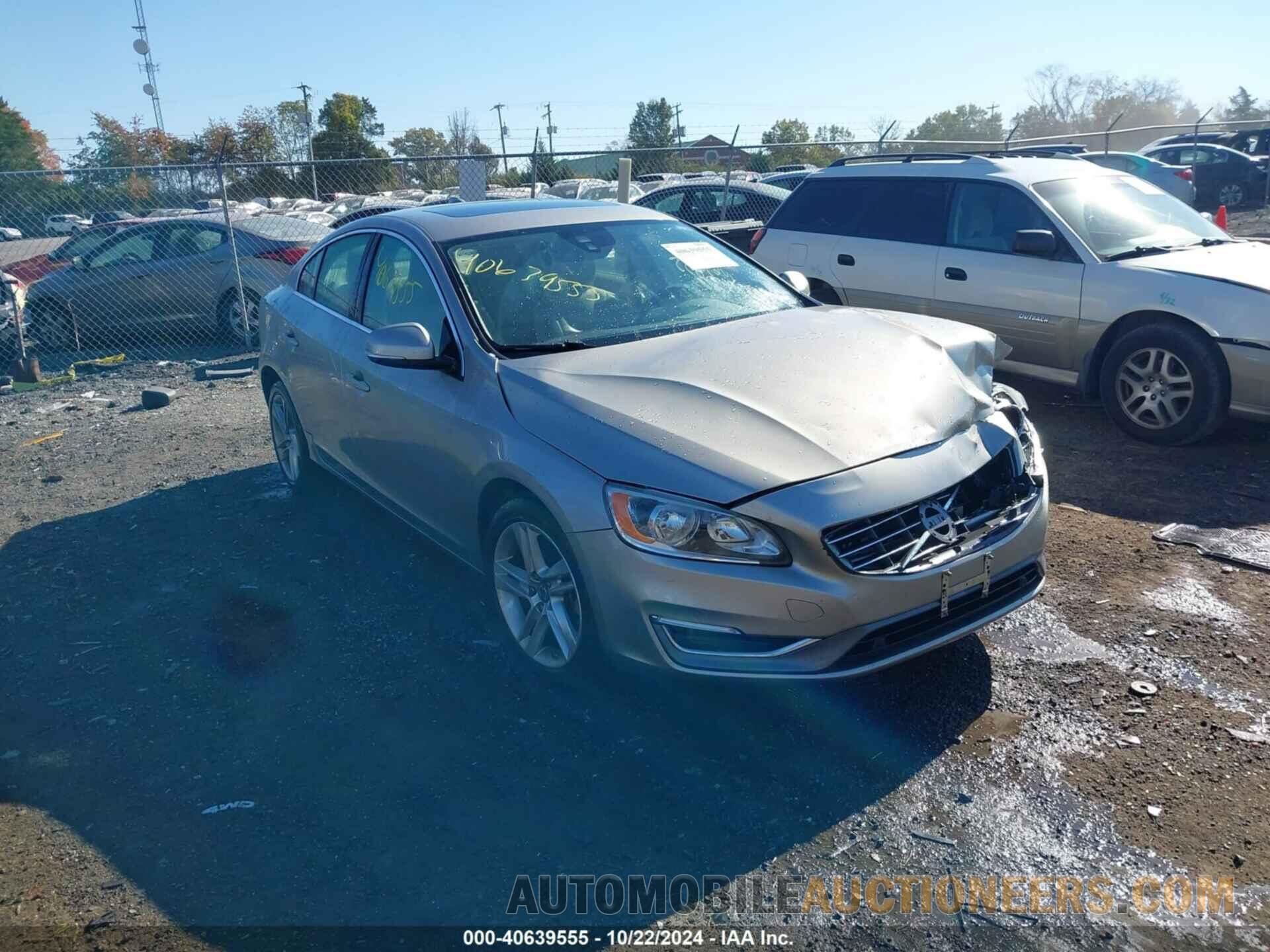 YV140MFK4F1349435 VOLVO S60 2015