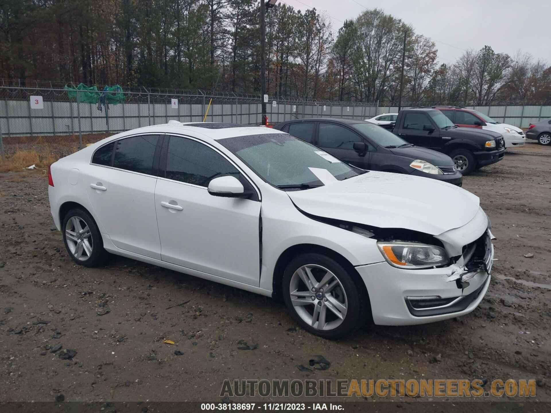 YV140MFK5F2360731 VOLVO S60 2015