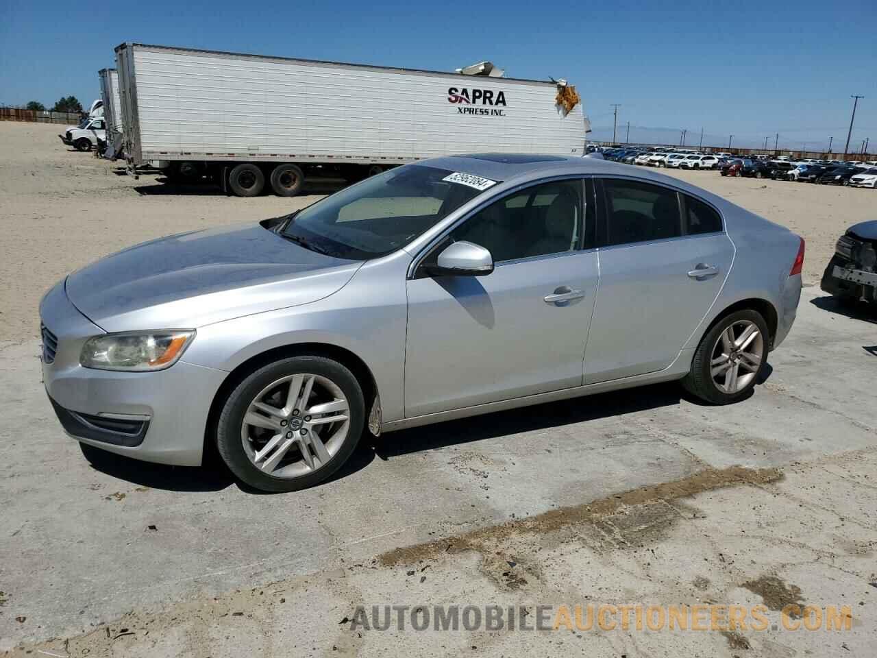 YV140MFK6F2353318 VOLVO S60 2015