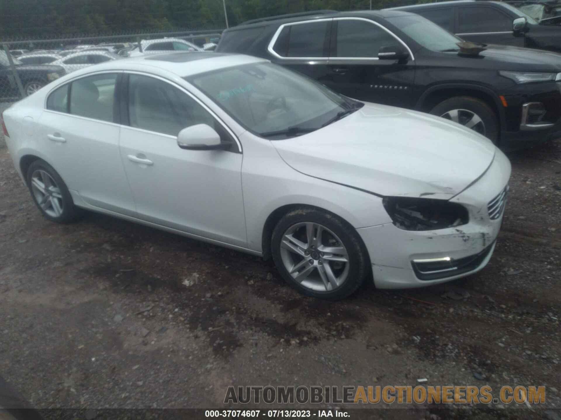 YV140MFK7F1344651 VOLVO S60 2015