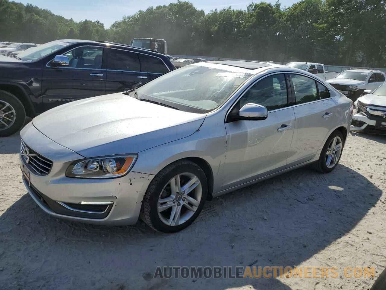 YV140MFK7F1350806 VOLVO S60 2015