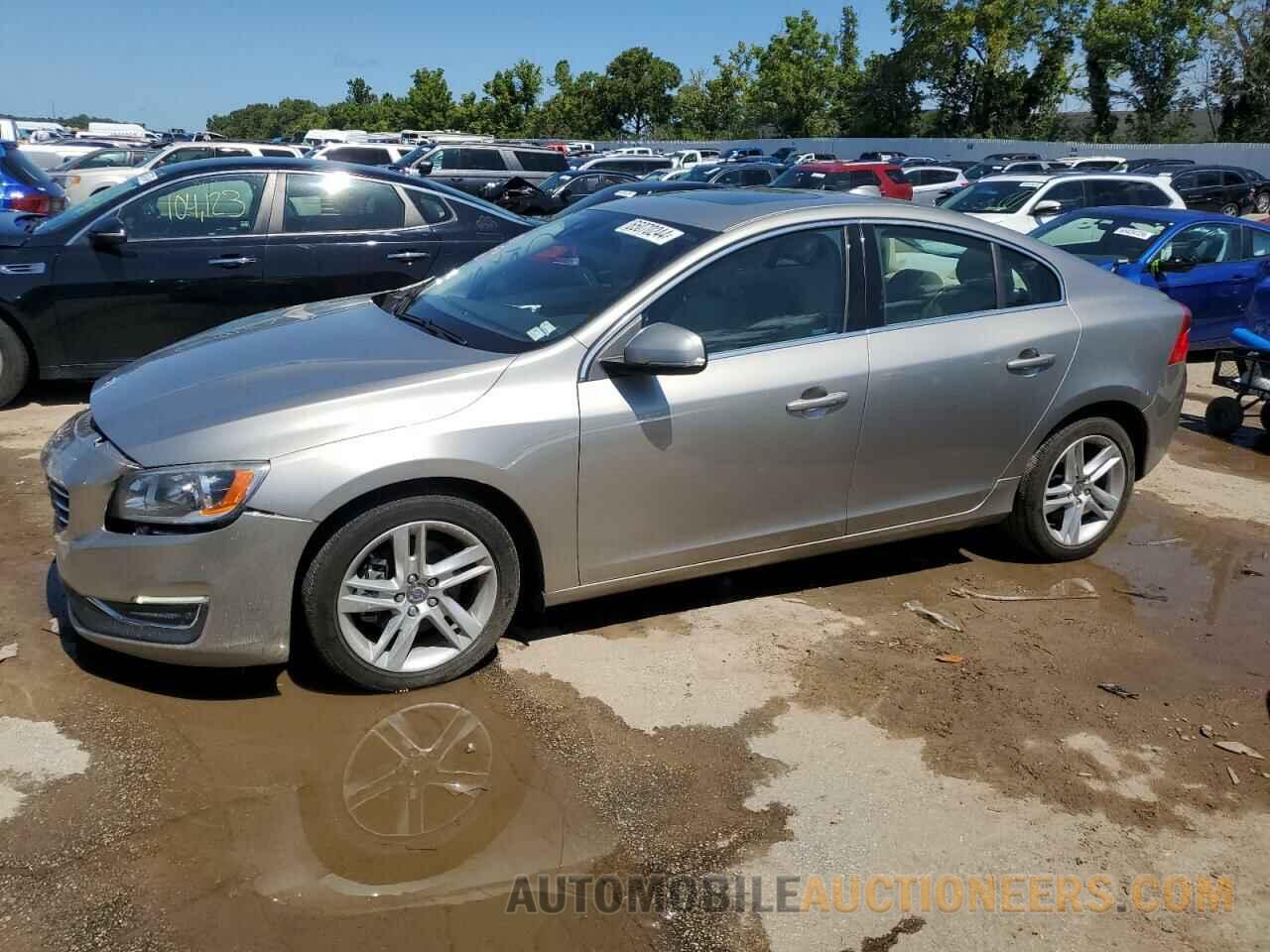 YV140MFK7F2337323 VOLVO S60 2015