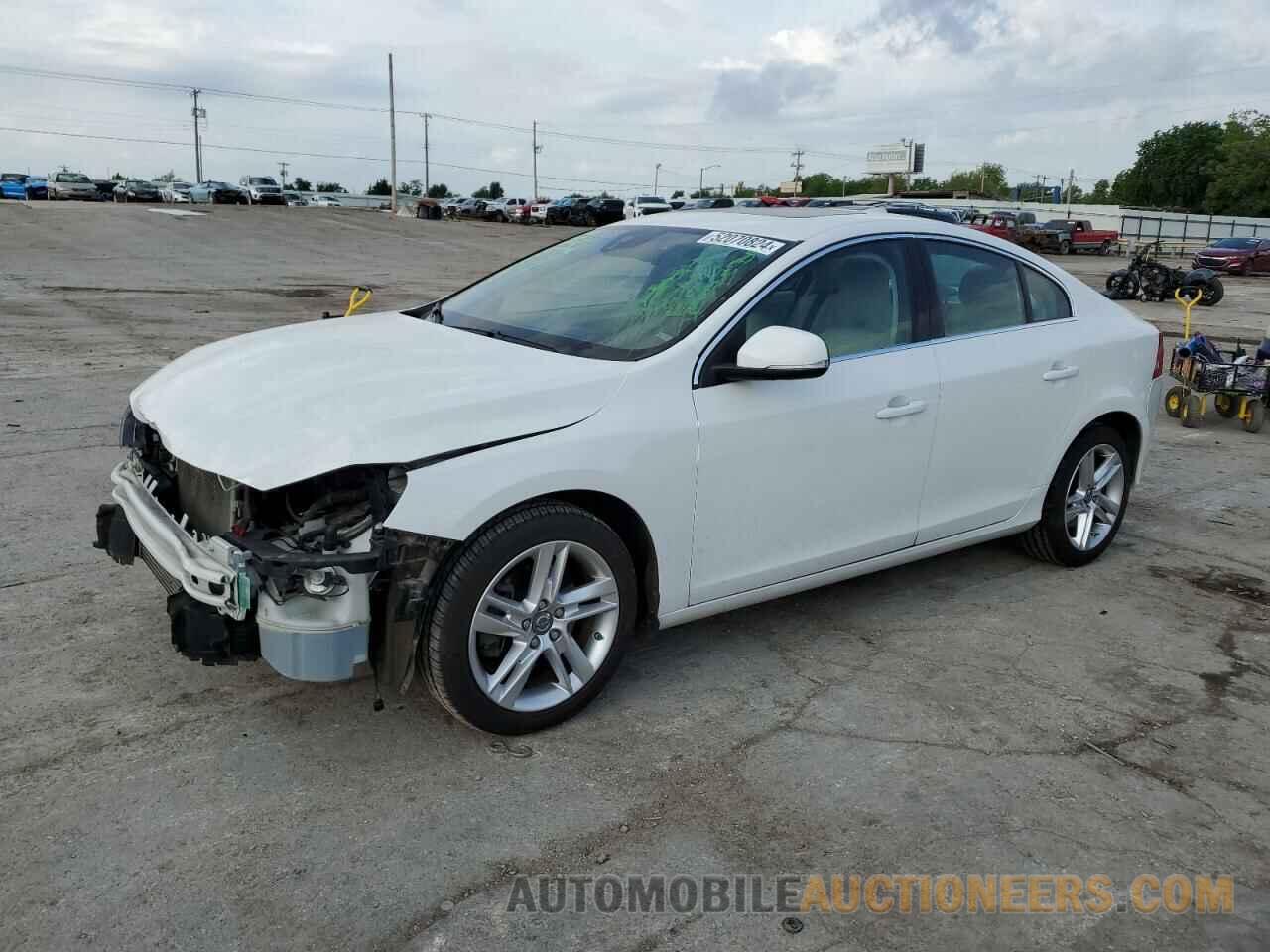 YV140MFK9F1350869 VOLVO S60 2015