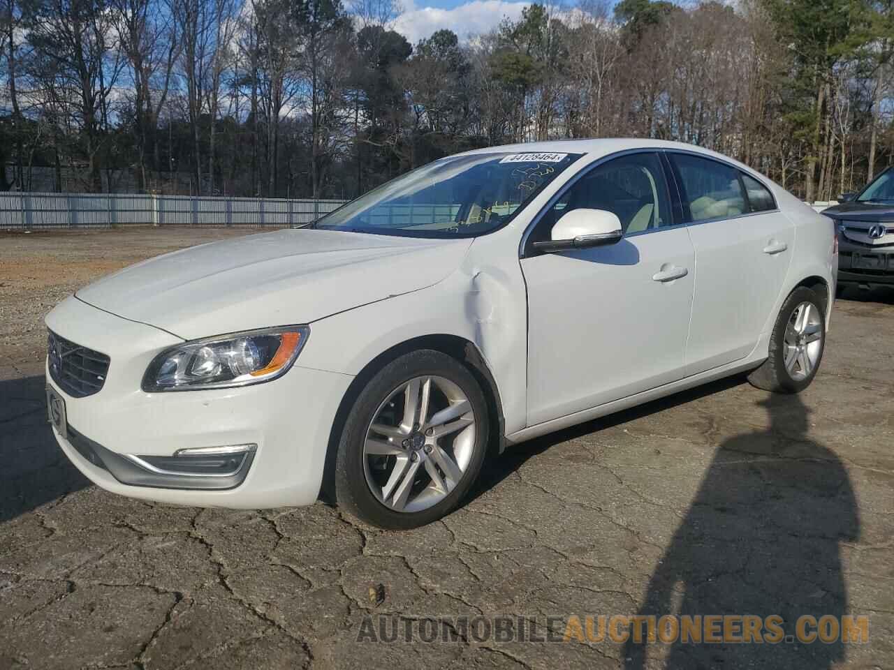 YV140MFK9F2338196 VOLVO S60 2015