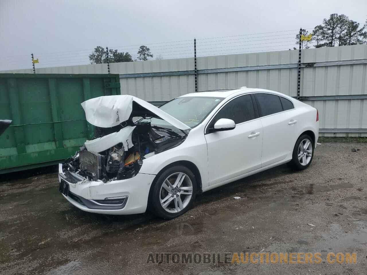 YV140MFK9F2338232 VOLVO S60 2015