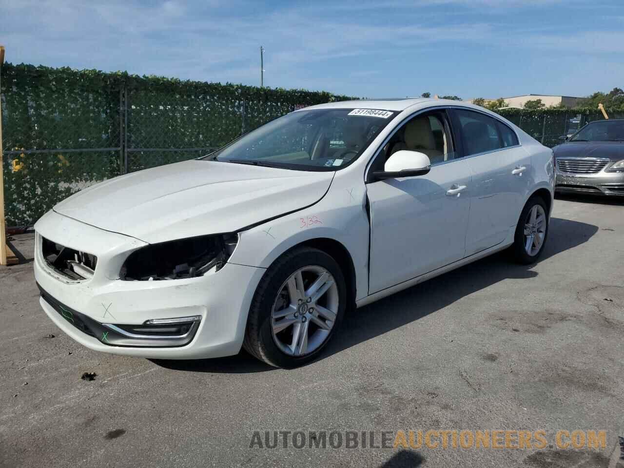 YV140MFKXF1343798 VOLVO S60 2015