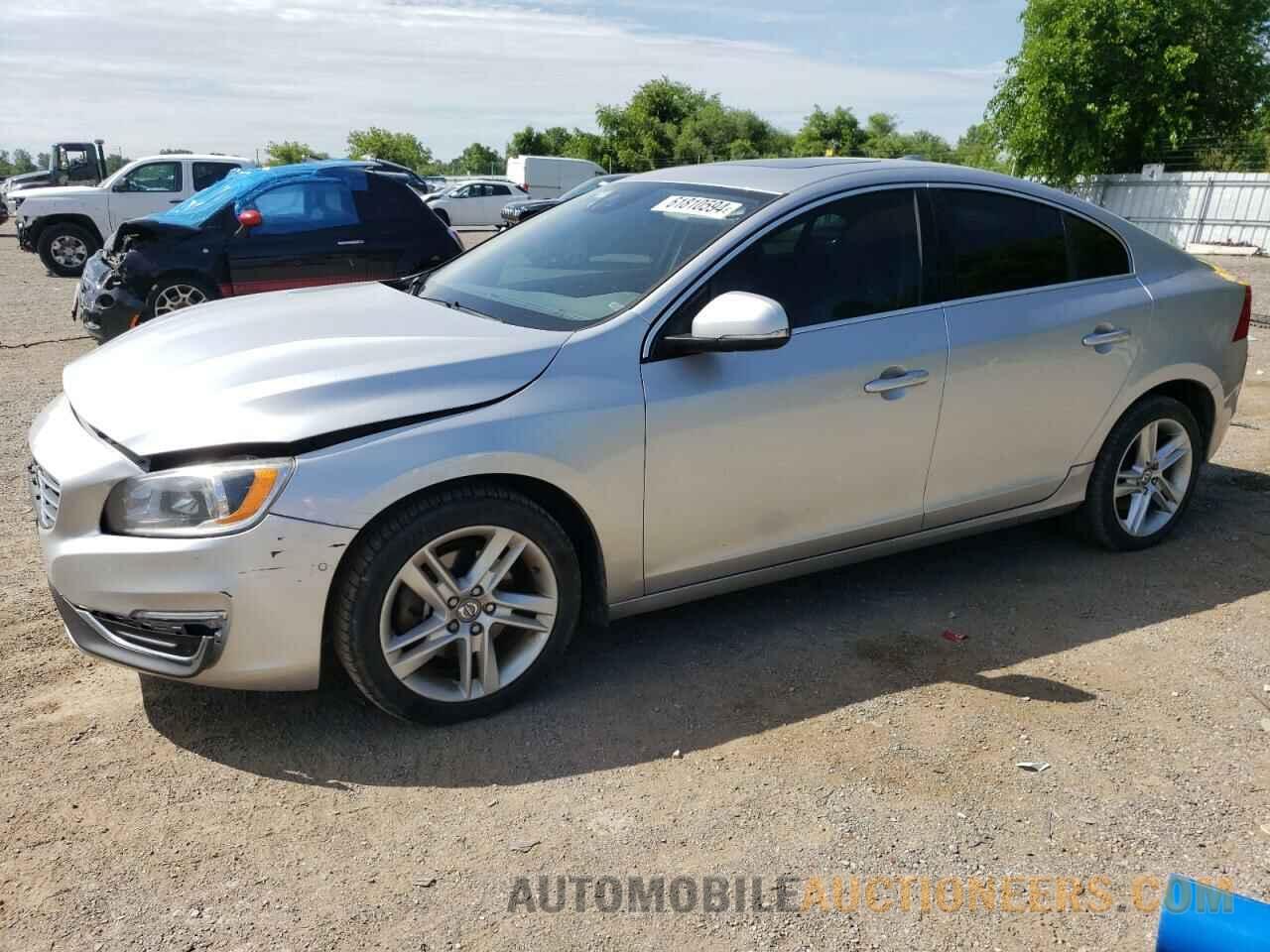 YV140MFL9F1353344 VOLVO S60 2015